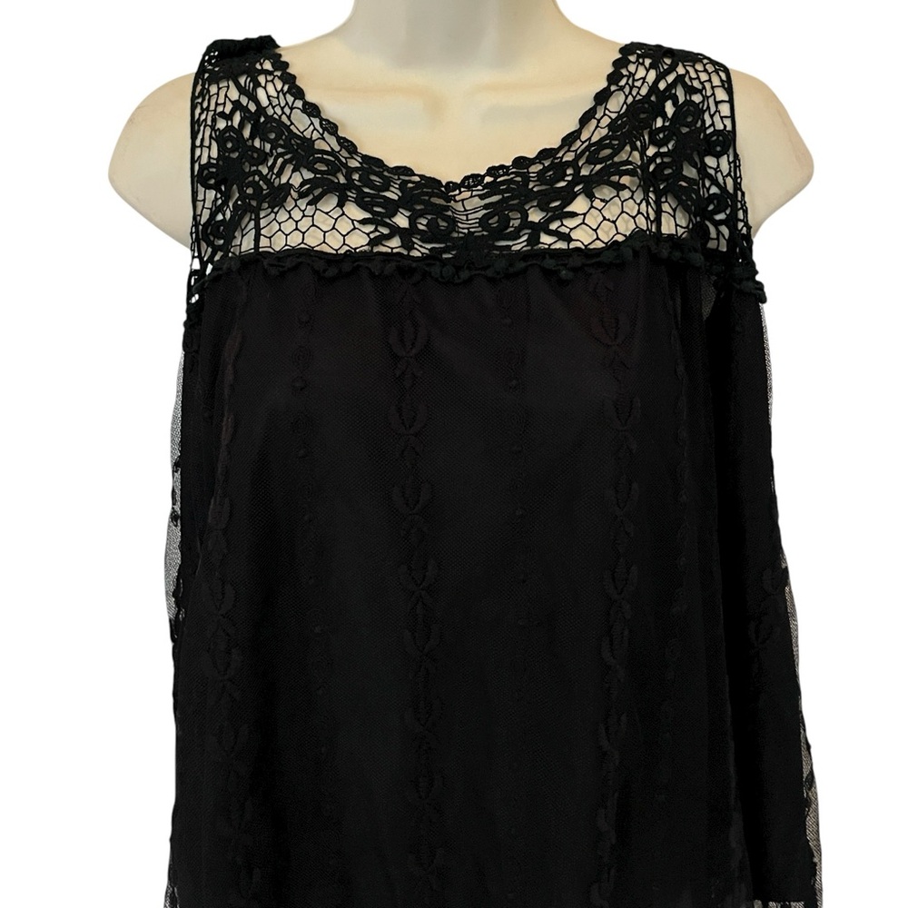 Ultra Pink size 2X black semi sheer lined sleeveless top with lace straps NWT